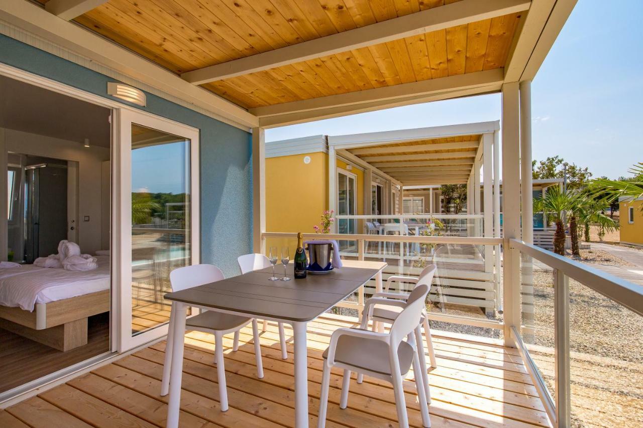 Mobile Homes Camping Omisalj Omišalj Exterior foto