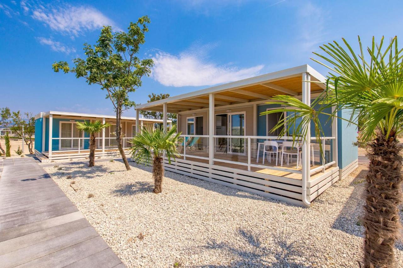 Mobile Homes Camping Omisalj Omišalj Exterior foto